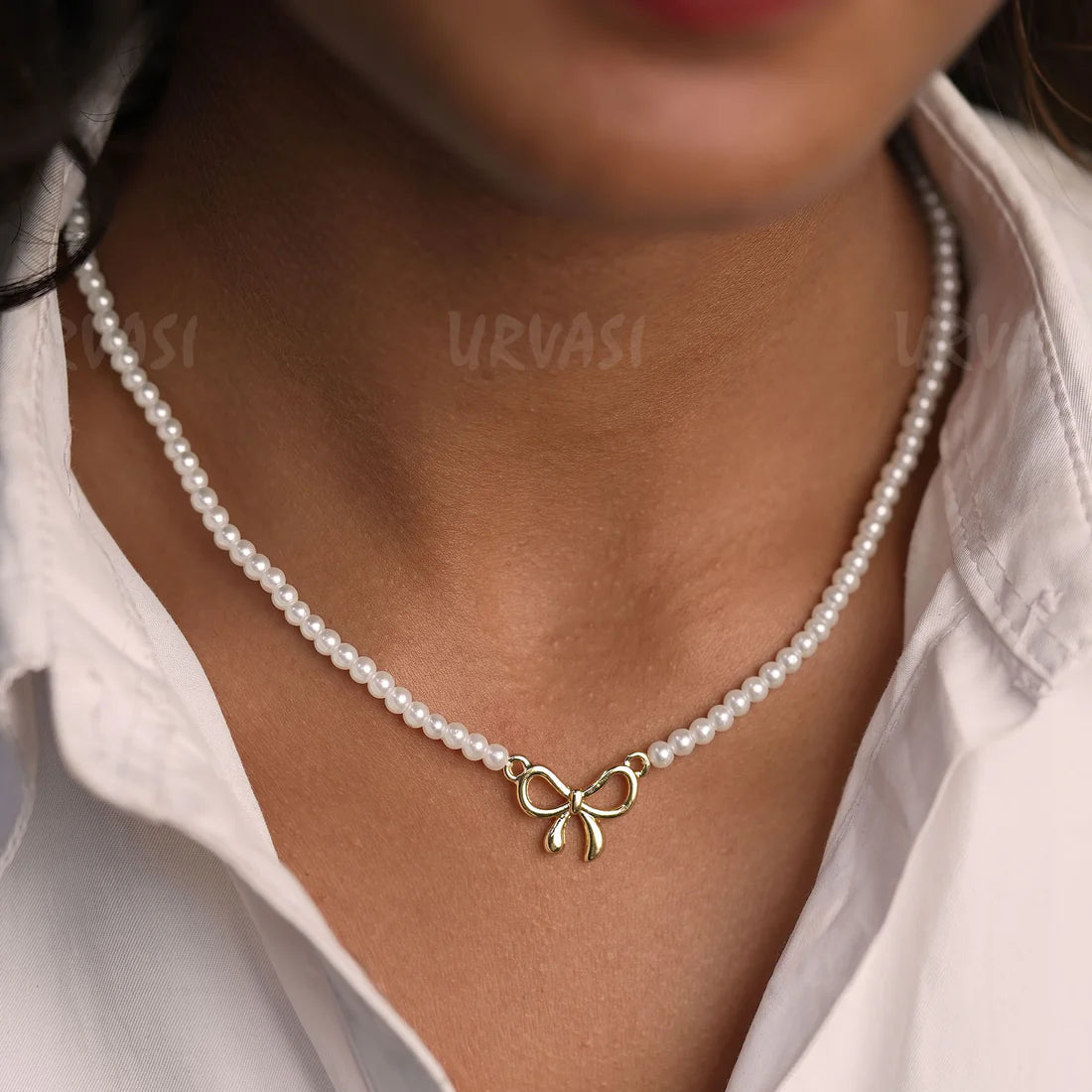 Pearl Beaded Bow Pendant Simple Chain SC343