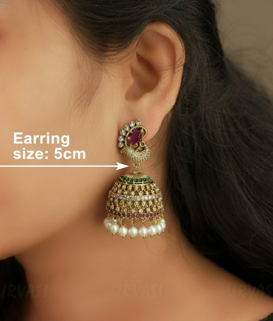 Antique Earrings E154