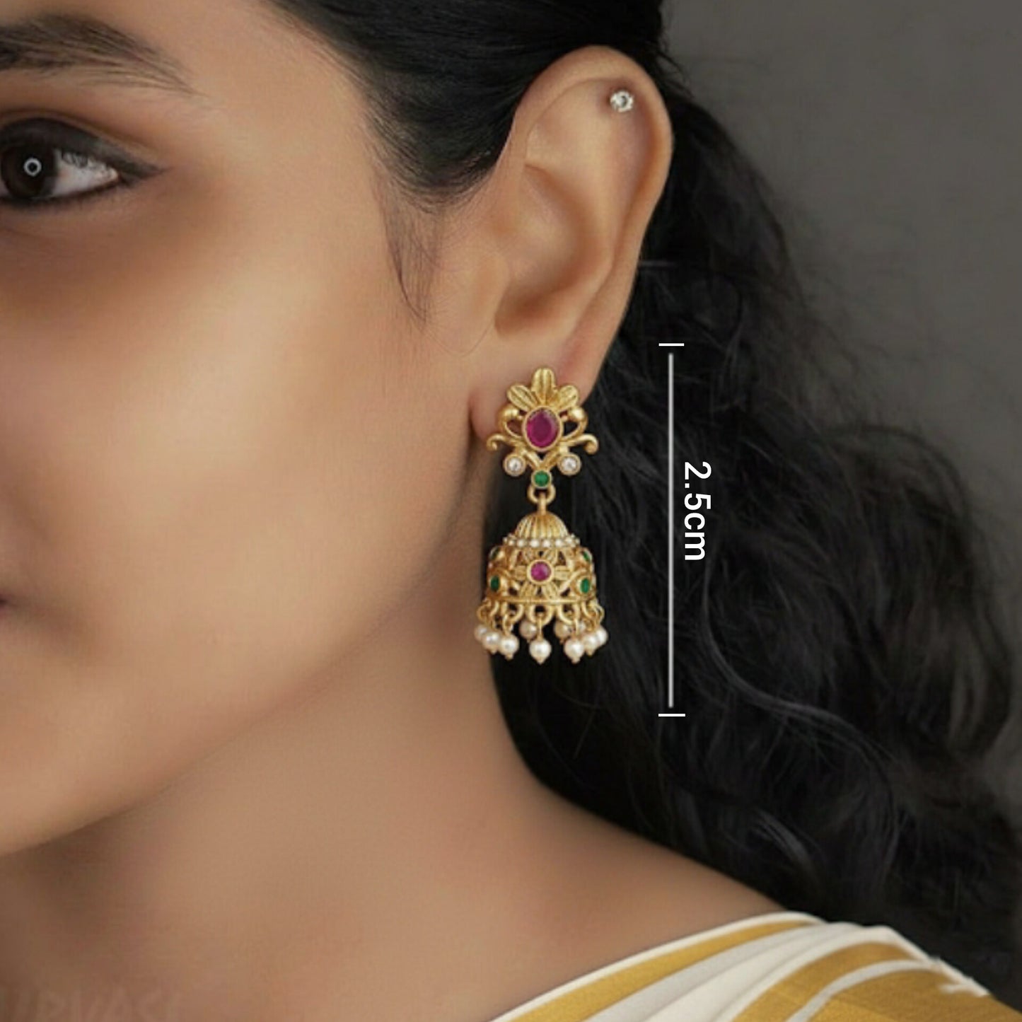 Antique Earrings E415