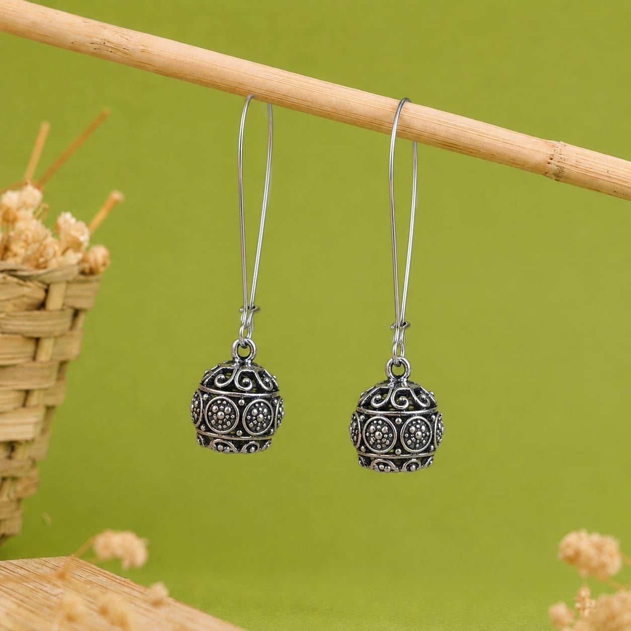 Long Hook Closure Hanging Earrings E1289