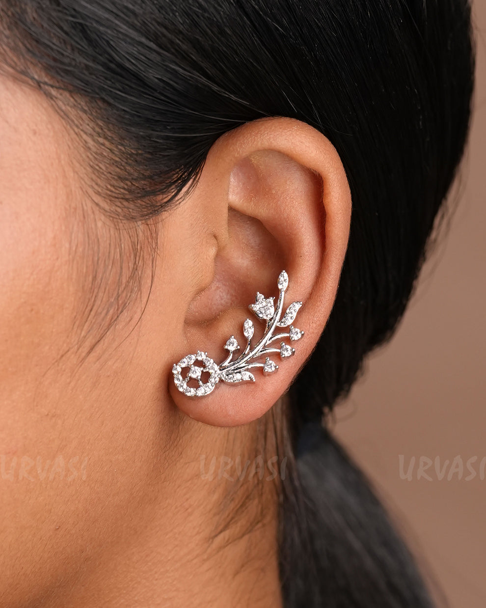 Leaf-Designed AD Stone-Studded Ear-Cuff Earrings E1226