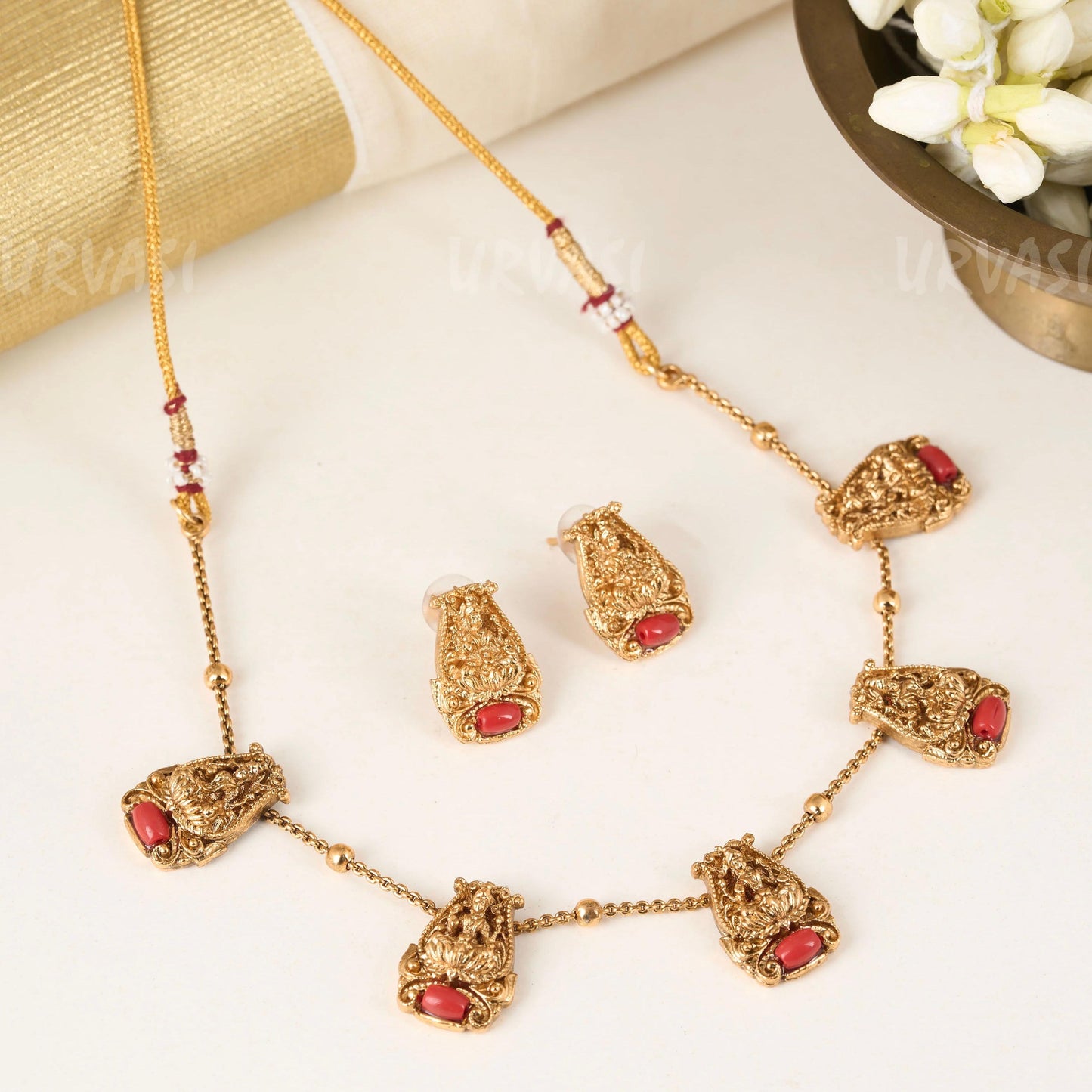 Necklace 928