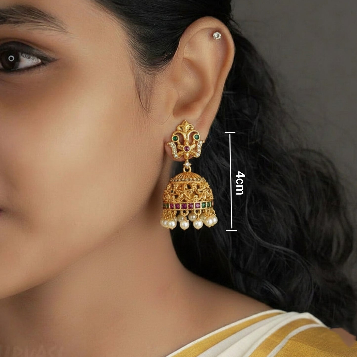 Antique Earrings E410