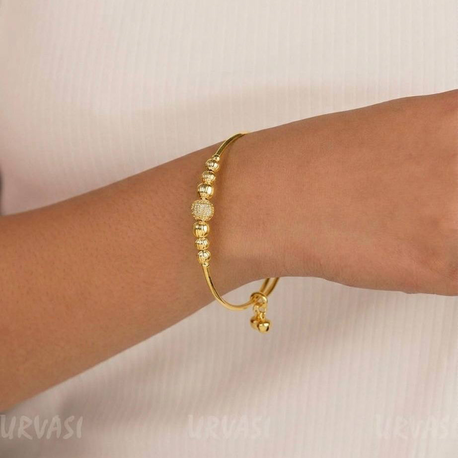 Cuff Bangle B160