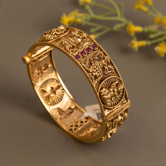 Premium Antique Bangle B435