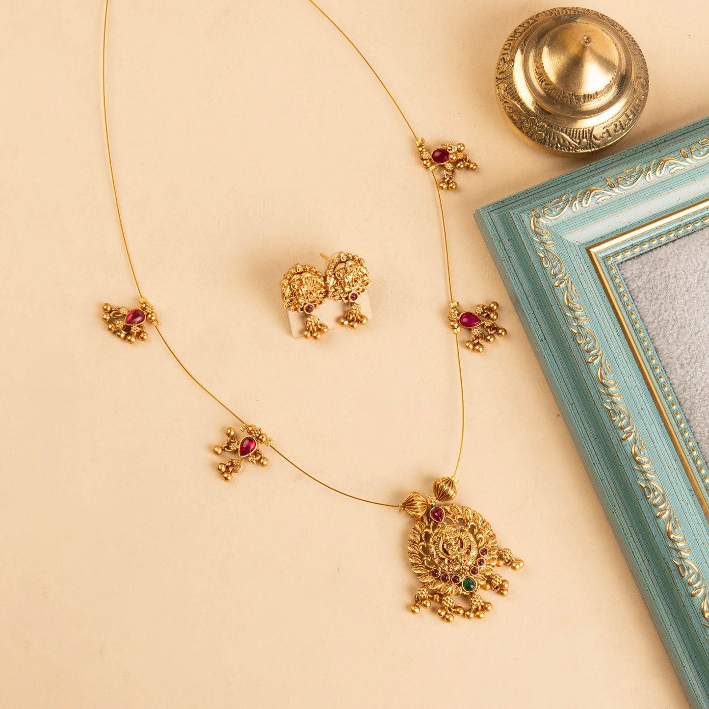 Necklace 279
