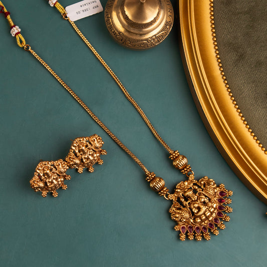 Necklace 335