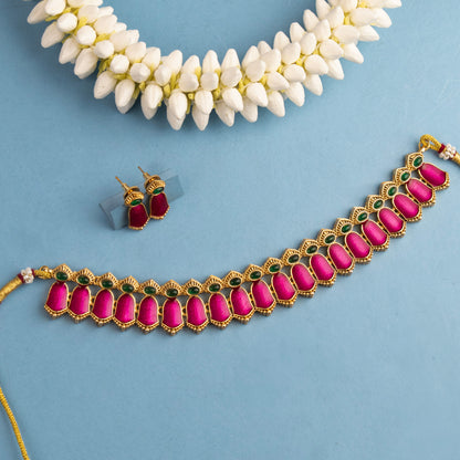 Necklace 877 [choker]