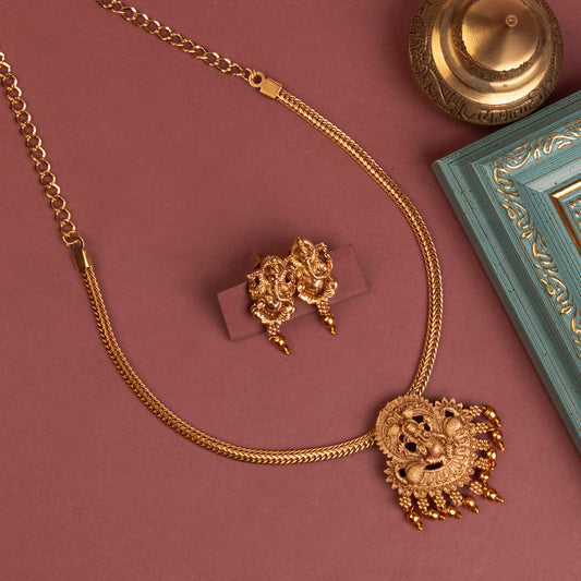 Necklace 012