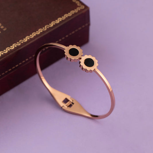 Cuff Bangle B247