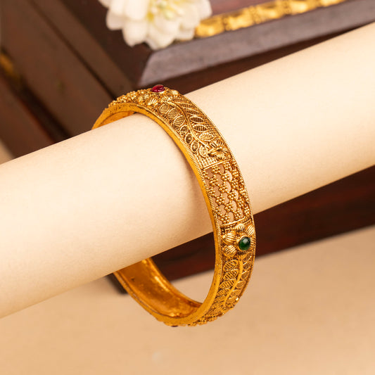 Antique Bangle B308