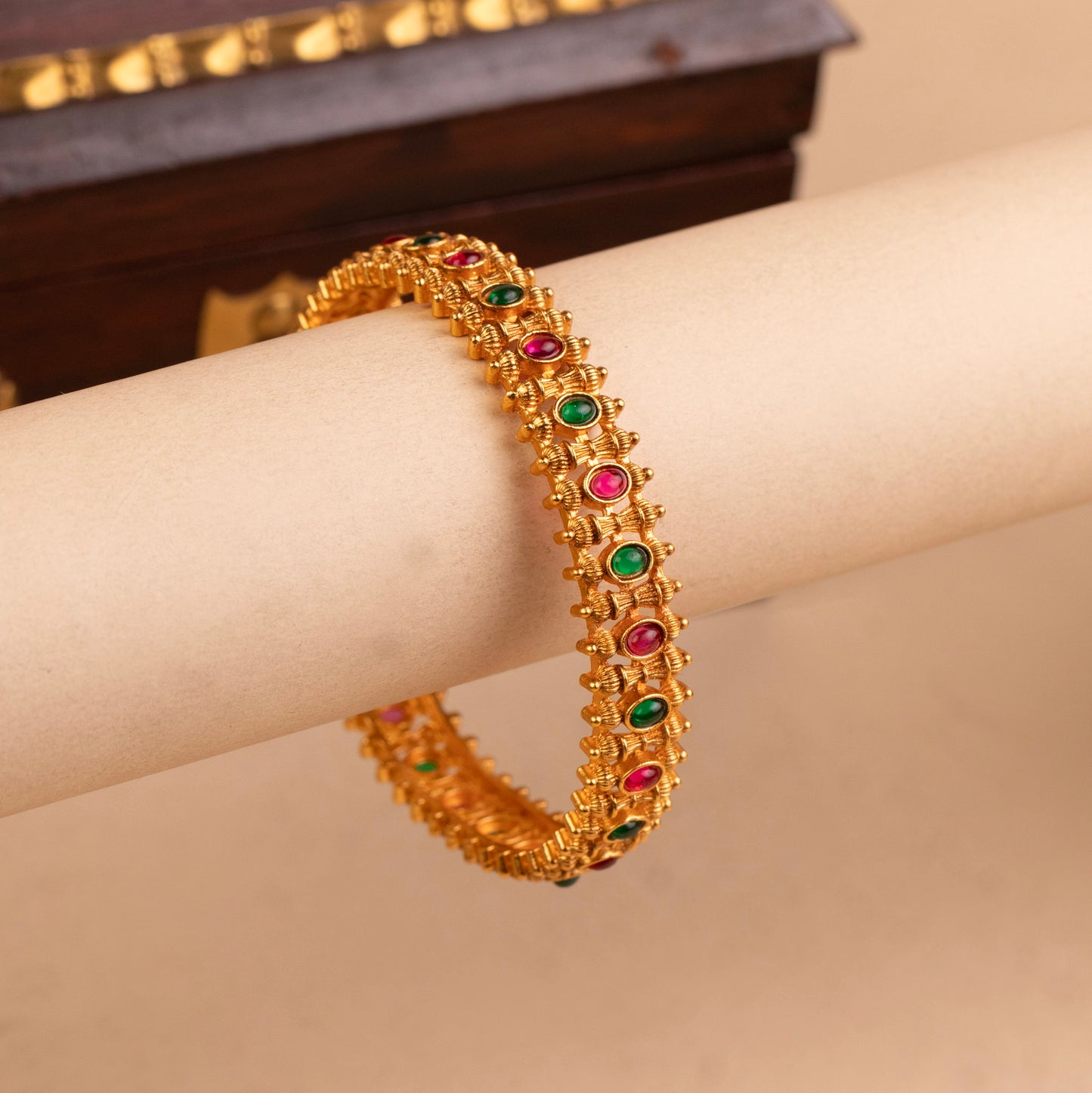 Antique Bangle B339