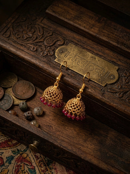 Antique Earrings E1019