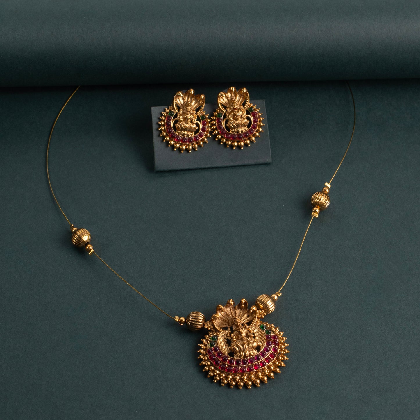 Necklace 432