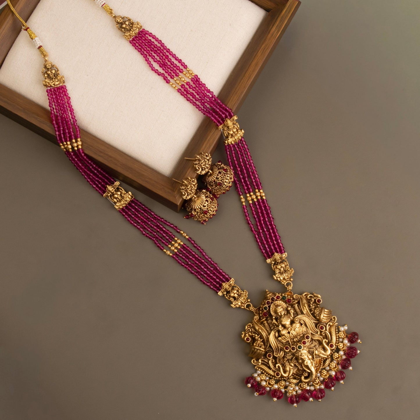 Necklace 294