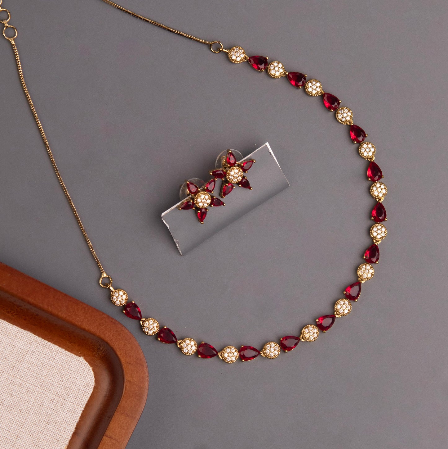 Necklace 552