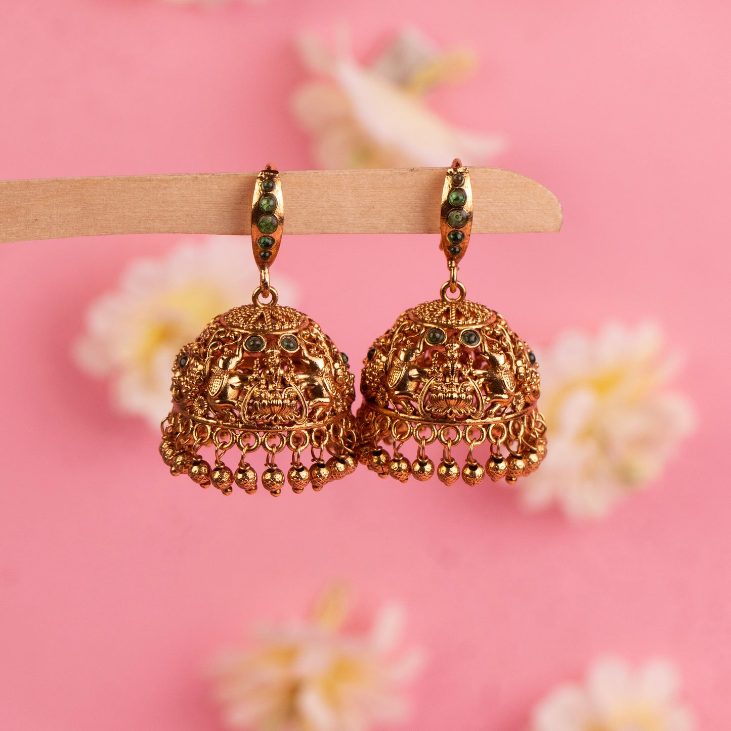 Antique Earrings E137