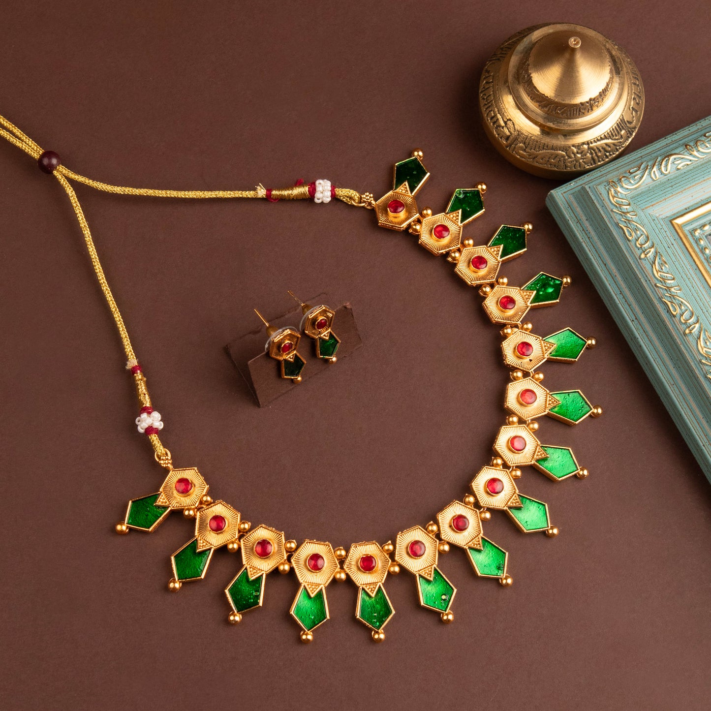 Necklace 105