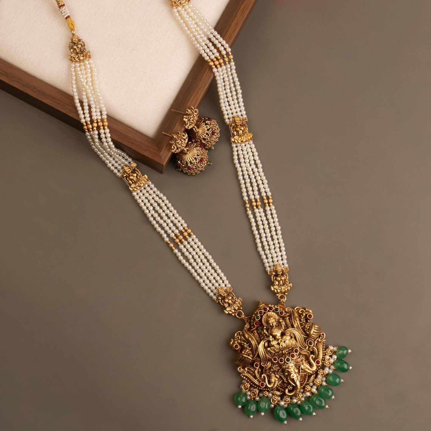 Necklace 294