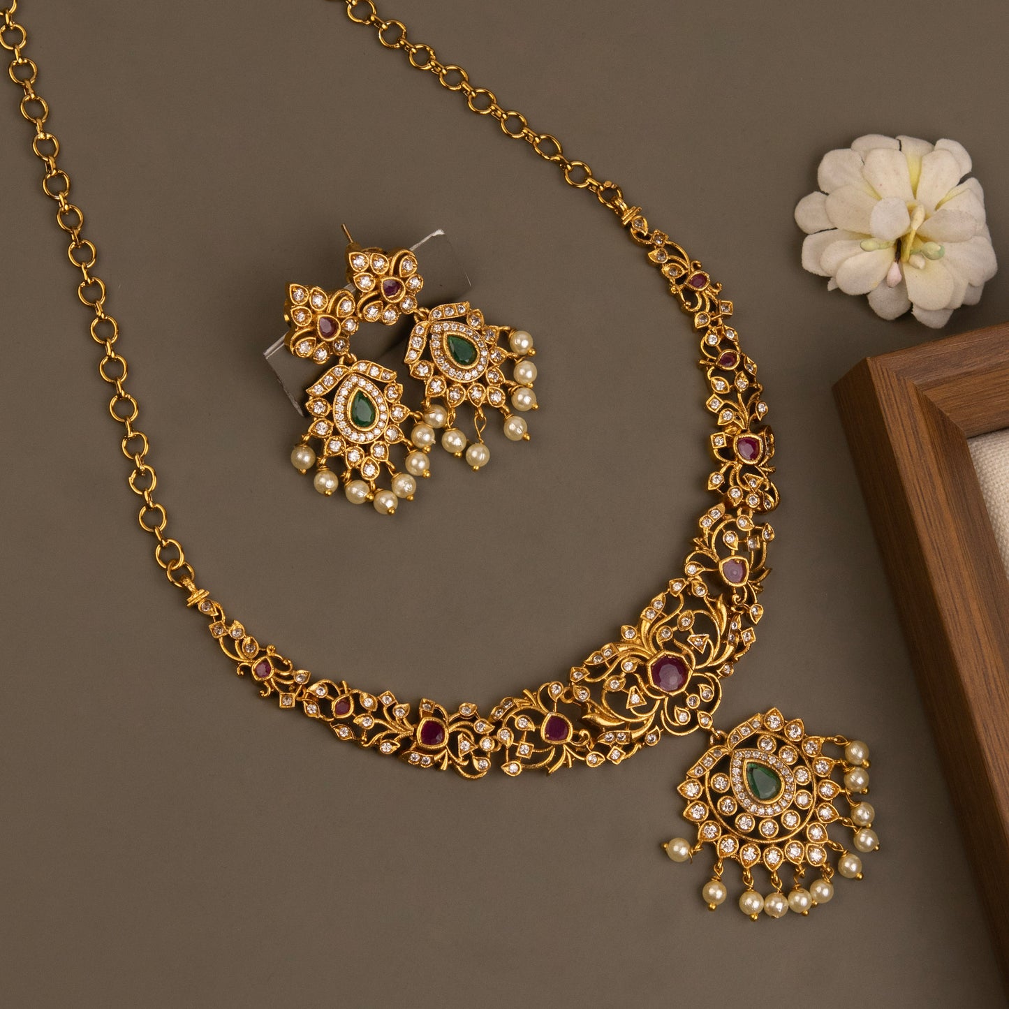 Necklace 569