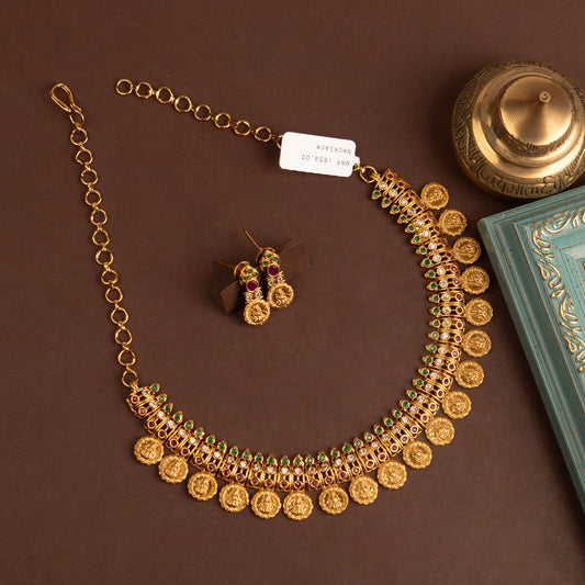 Necklace 943