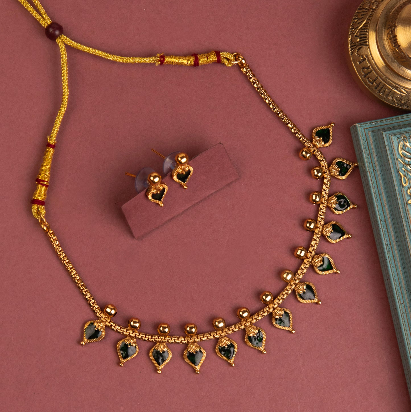 Necklace 011