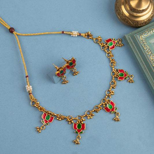 Necklace 890