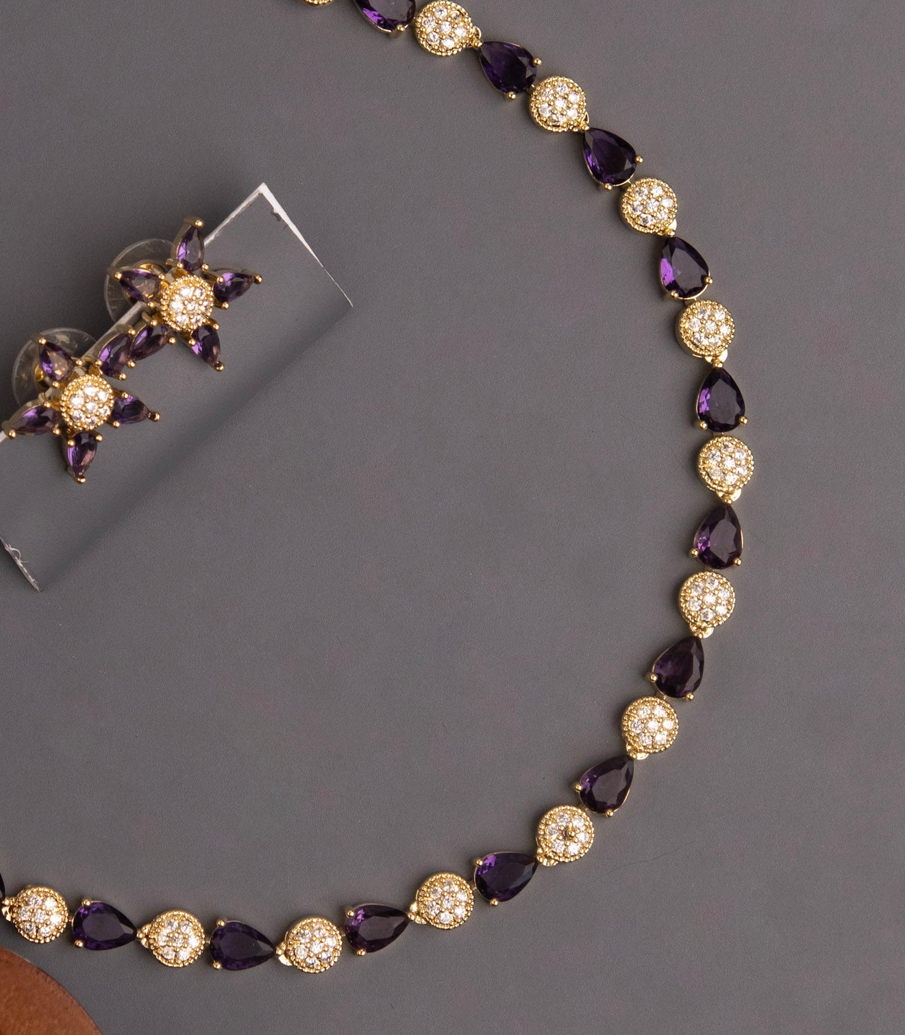 Necklace 552