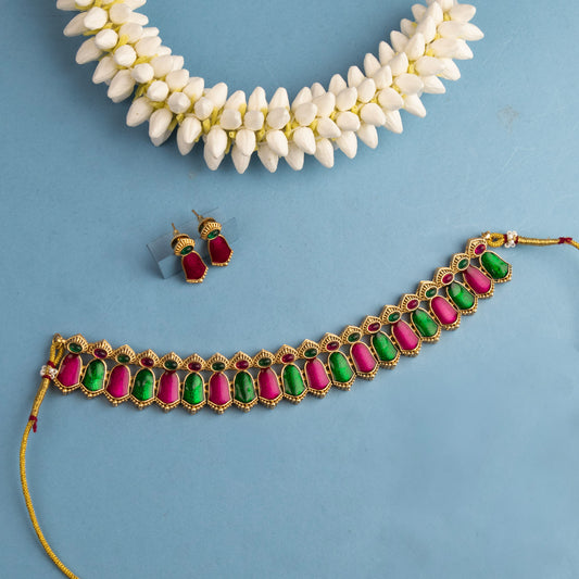 Necklace 877 [choker]