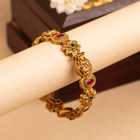 Antique Bangle B309