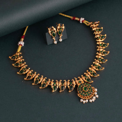 Necklace 532
