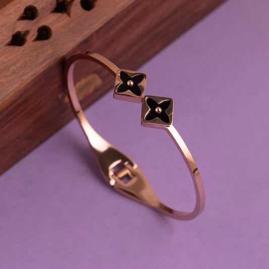 Cuff Bangle B394