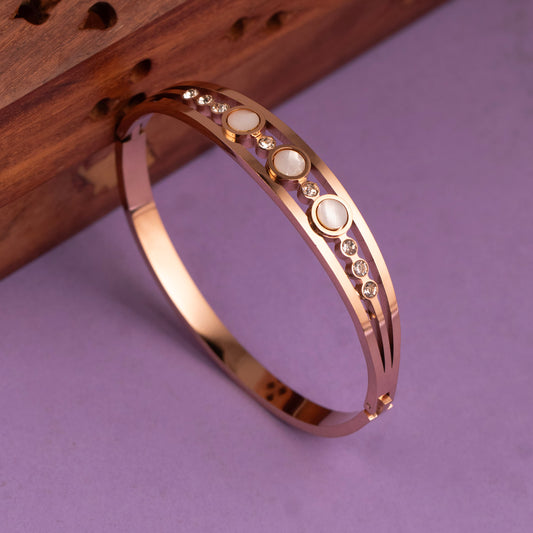 Cuff Bangle B380