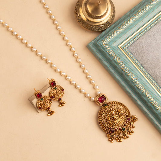 Necklace 956