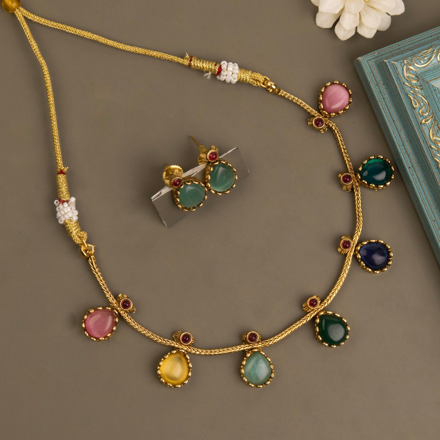 Necklace 032