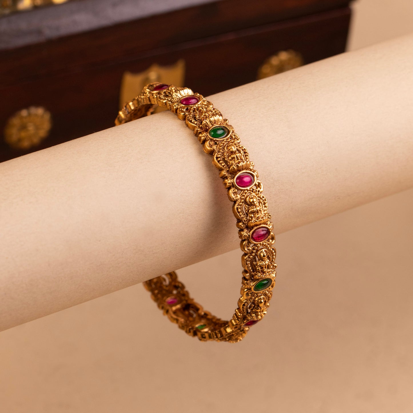Antique Bangle B330