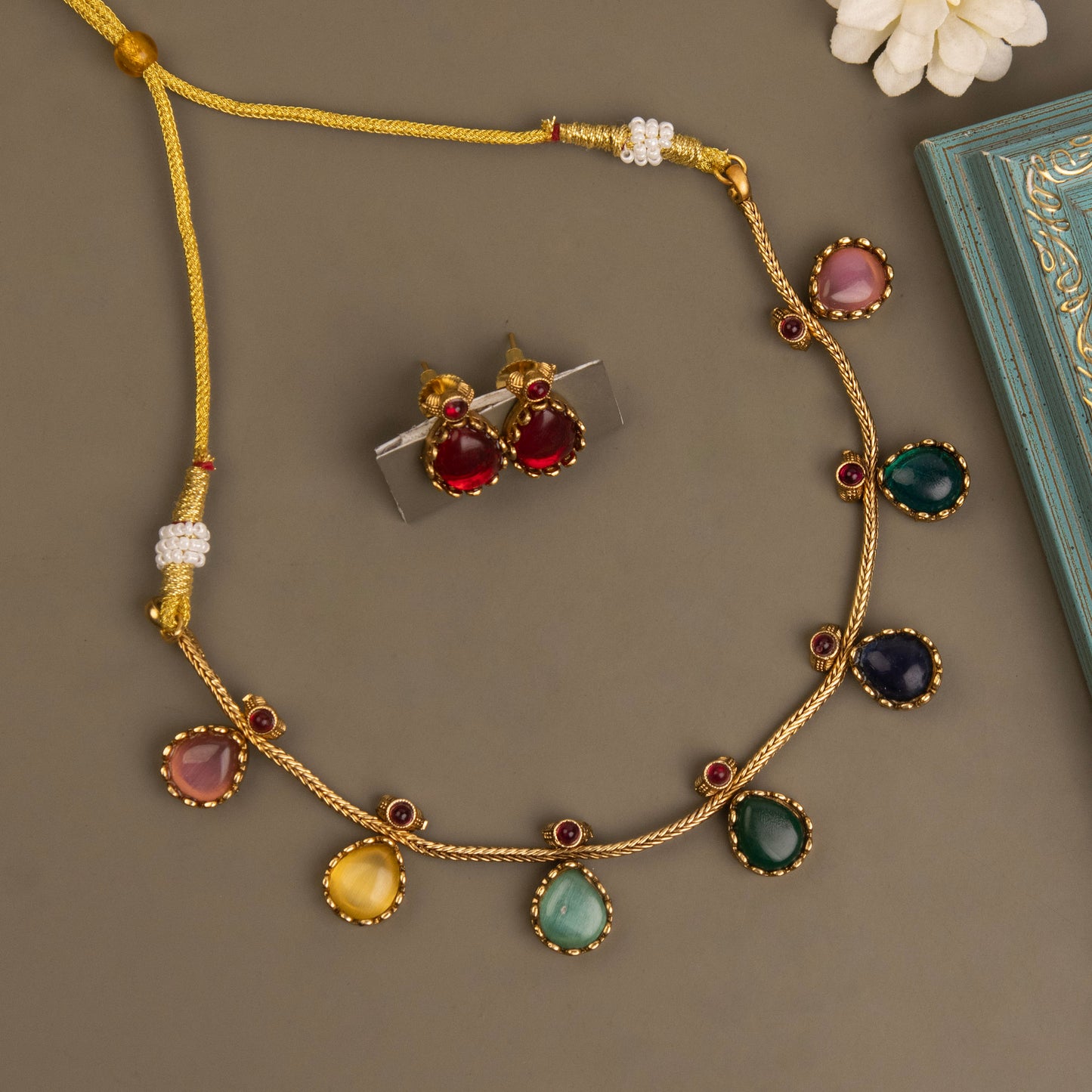 Necklace 032