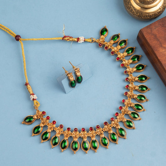 Necklace 818