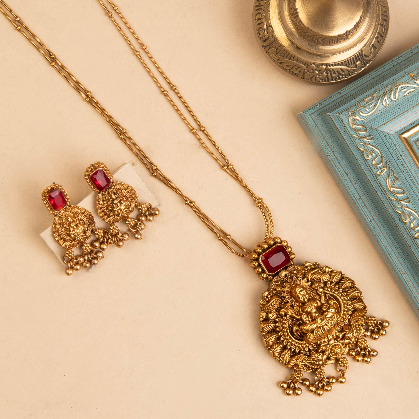 Necklace 057