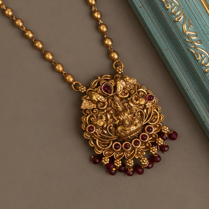 Necklace 676
