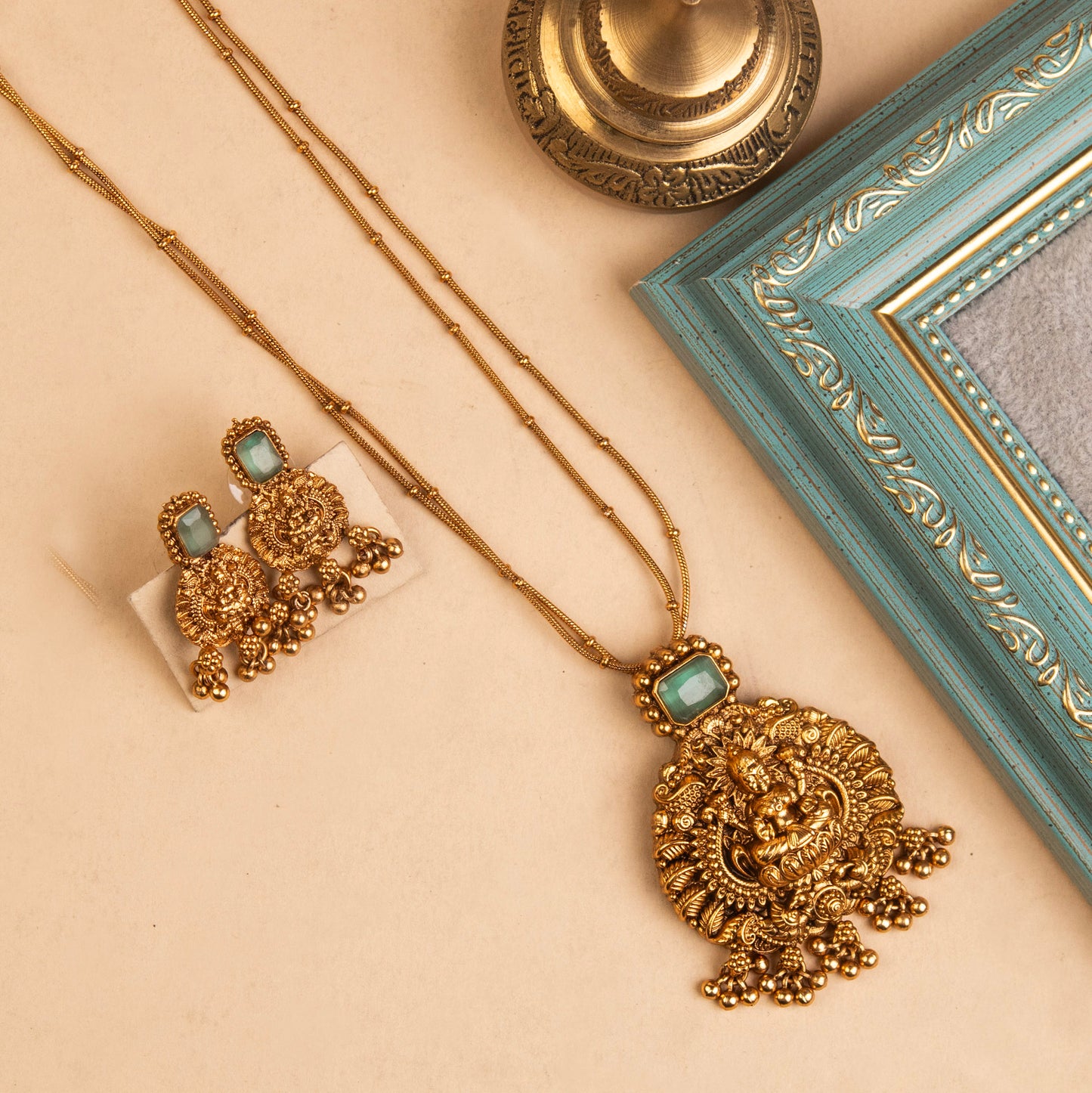 Necklace 057