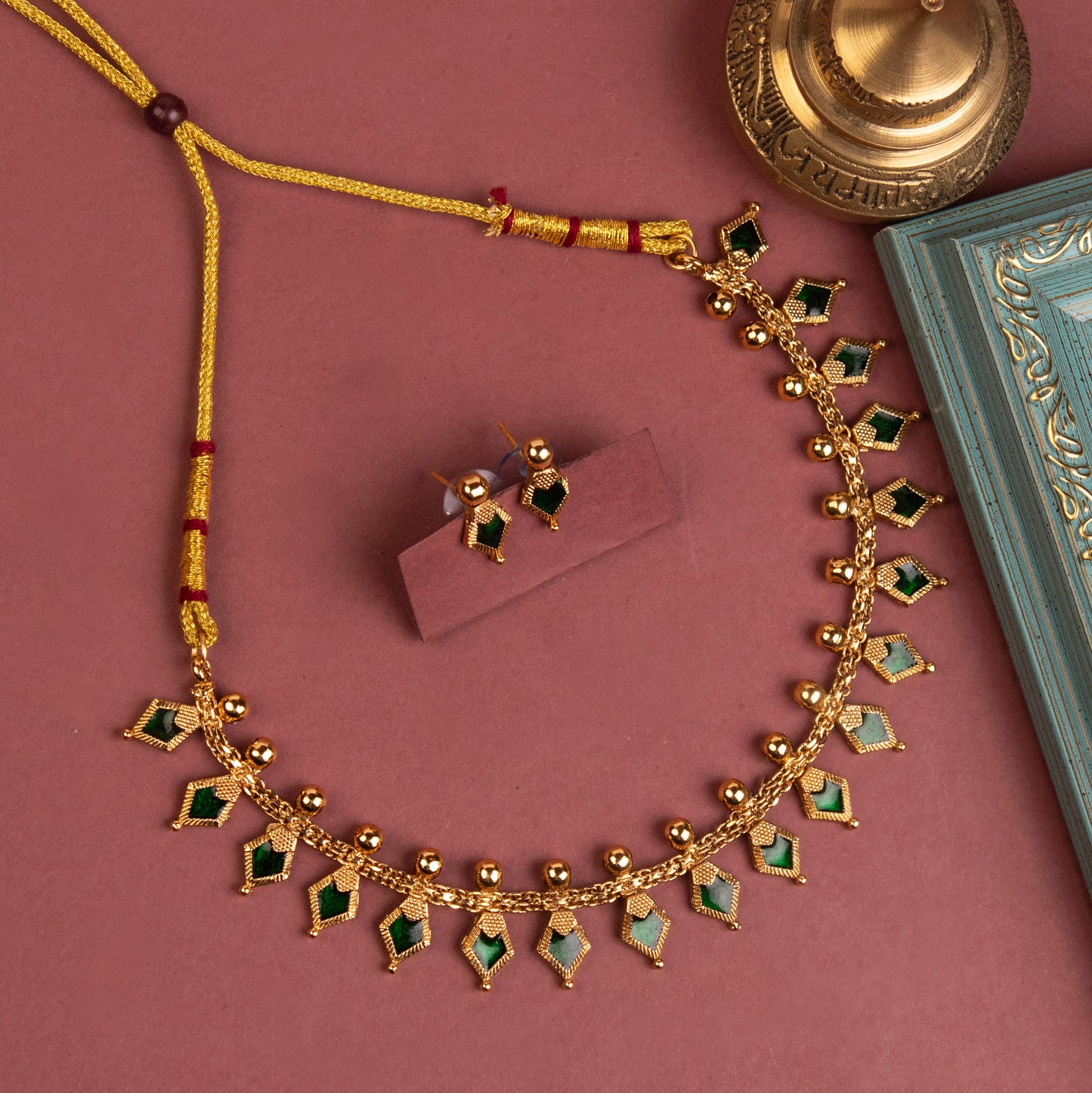 Necklace 023