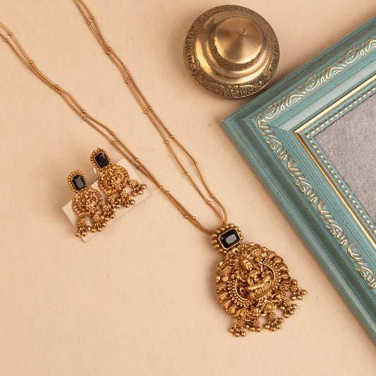 Necklace 057