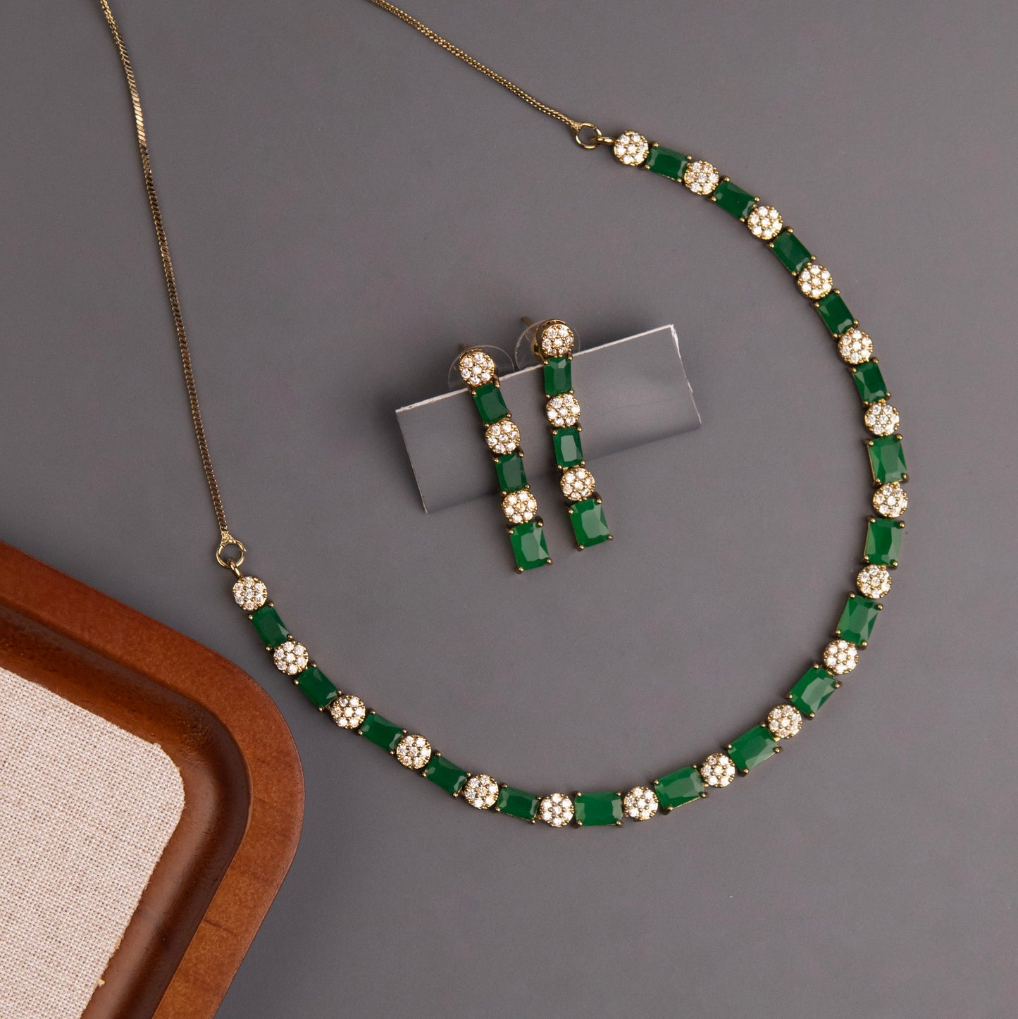 Necklace 460