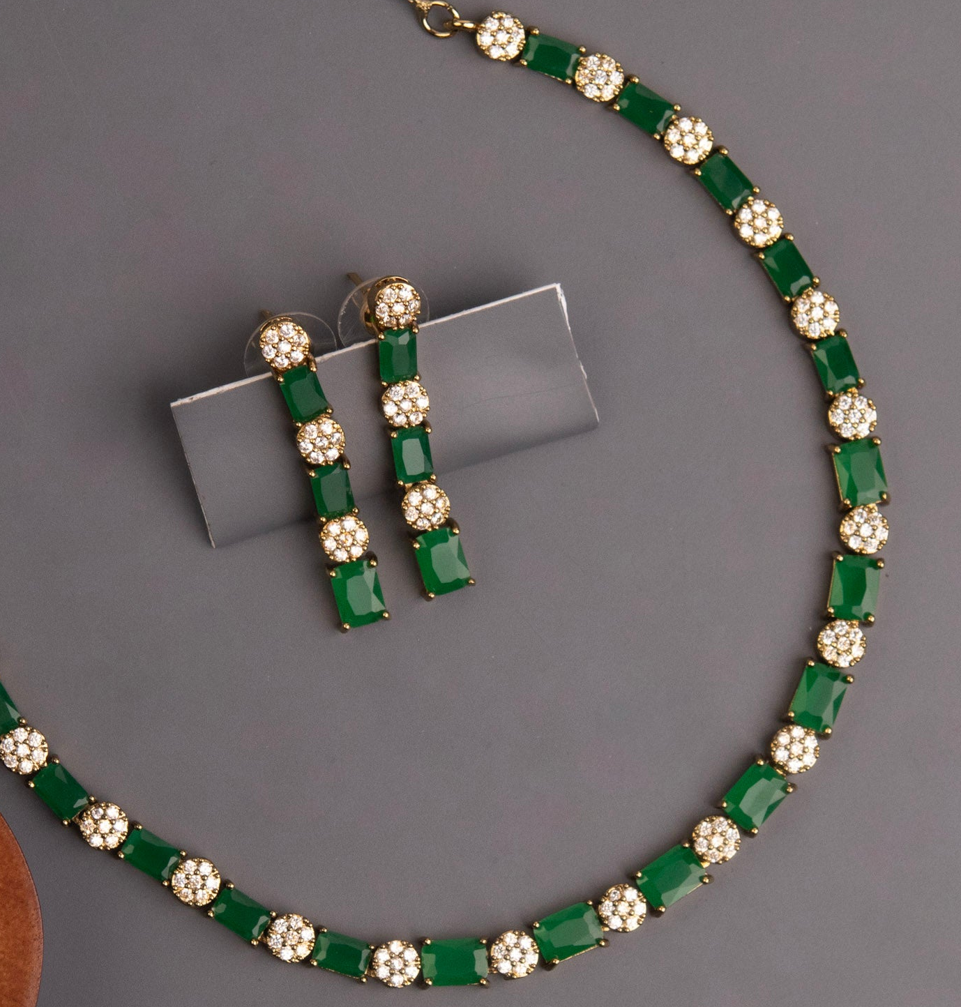 Necklace 460