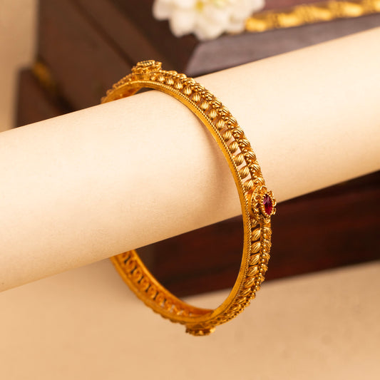 Antique Bangle B314