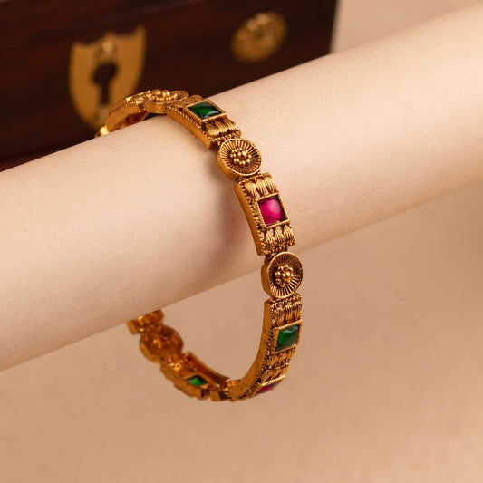 Antique Bangle B344