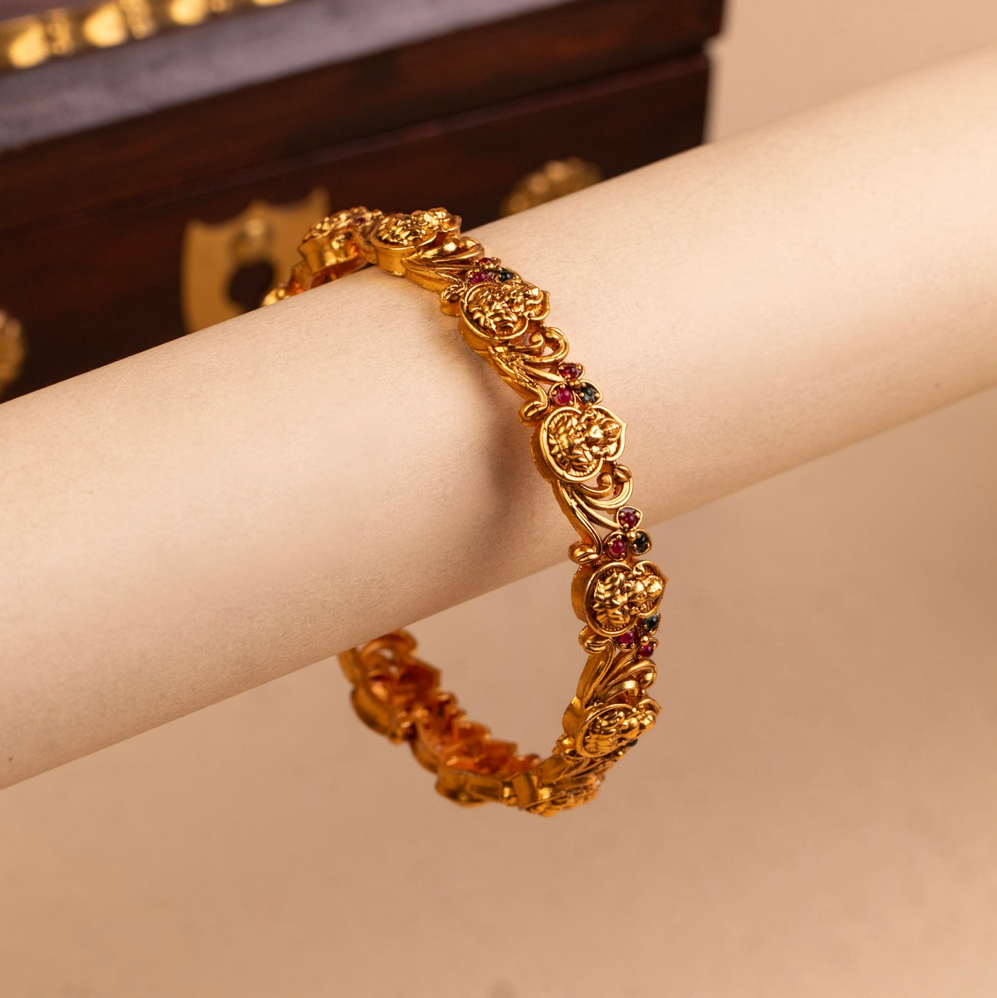 Antique Bangle B347