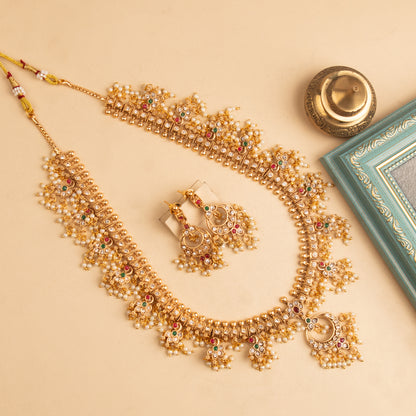 Necklace 902