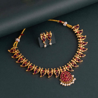 Necklace 532